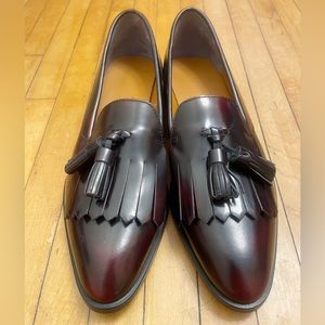 Everlane Modern Tassel Loafers in Oxblood
